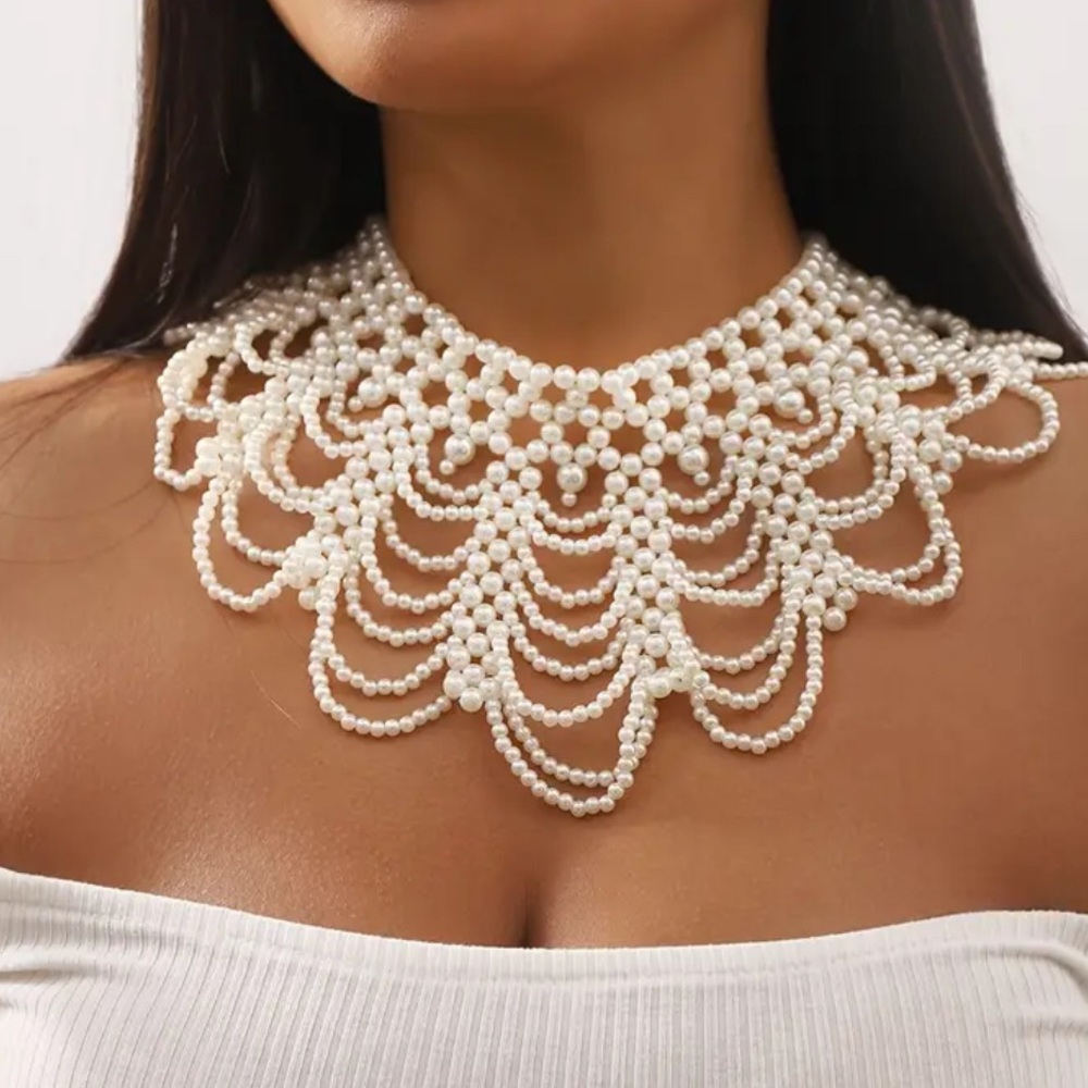 1 Elegant Necklace Braided Tassel Layered with Vintage Faux Pearls